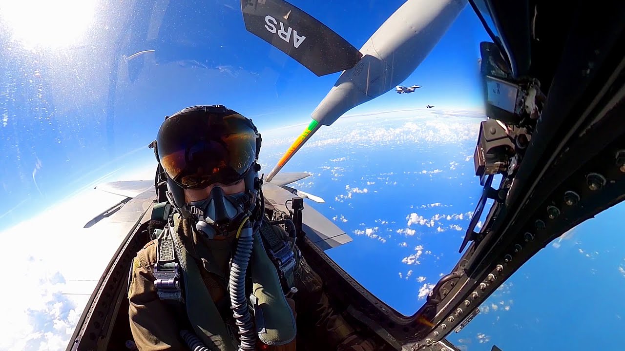 Inside the Cockpit: F-15 Aerial Refueling at Breathtaking Altitude! [4K]
