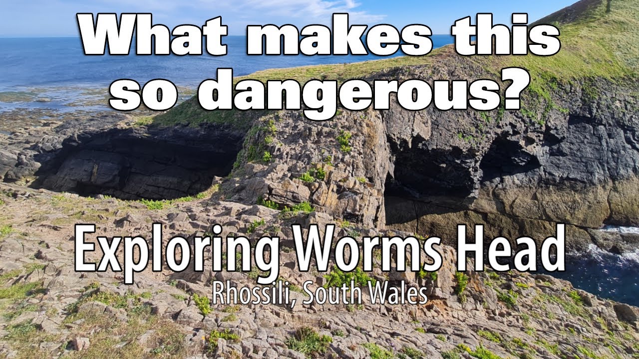 A dangerous walk to the tidal islands of Worms Head