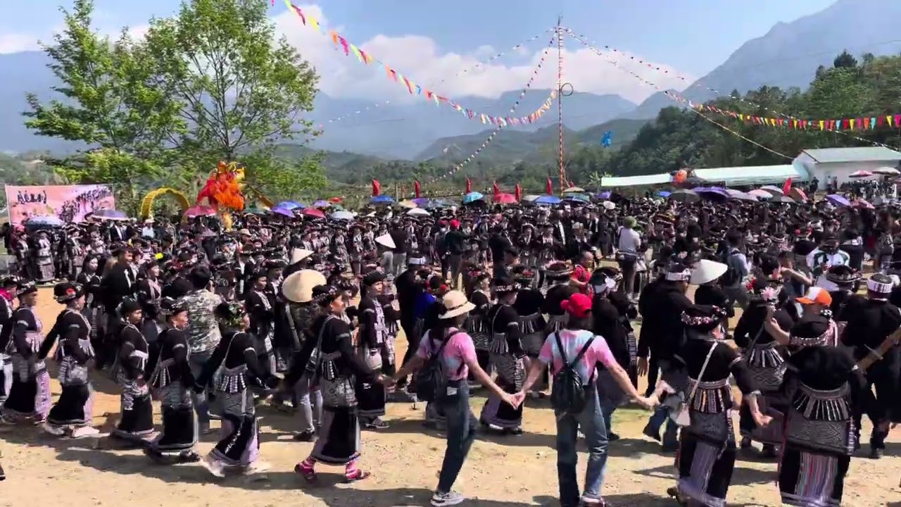 Lễ hội xã nà tăm