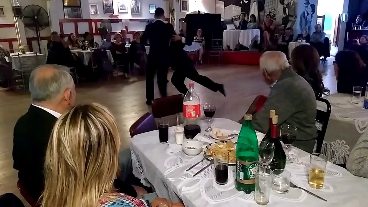 Francisco Castro y Hector Espinoza en la Fiesta pro fondos de Milonga Callejera