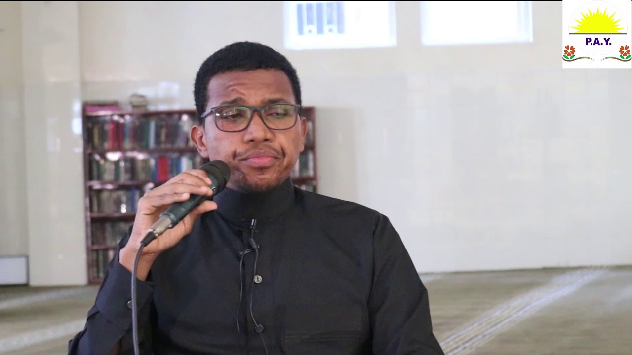 EMOTIONAL RECITATION  {SURATU ZUMAR} BY IMAM  YAHYA ABDI SACID