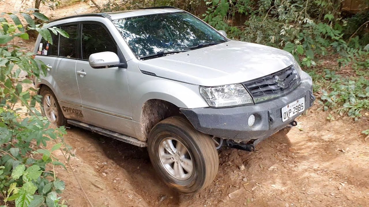 Trilha Confiança Grand Vitara Jimny Cherokee XJ Troller Brasília DF 4x4 offroad Brasil
