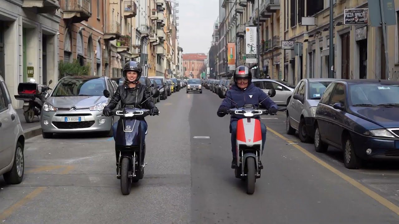 Super SOCO Discover the city with CUX and CUX Special Edition Ducati