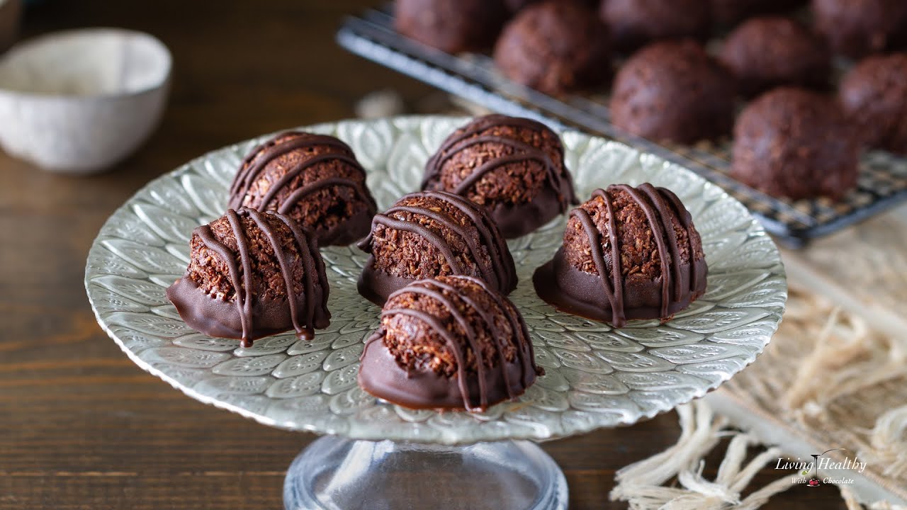 The BEST Chocolate Coconut Macaroons you have ever tasted (Easy & Healthy!)