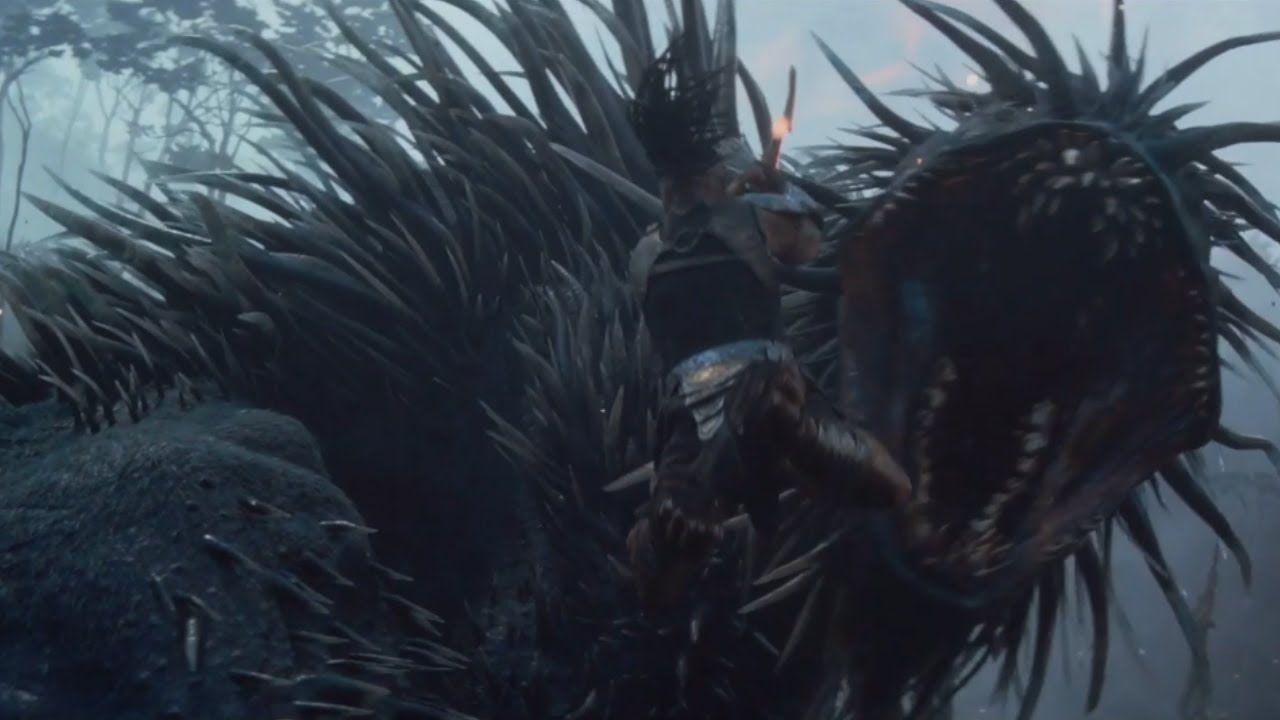 Dek vs Powered Immortal Monster  |  Predator: Badlands