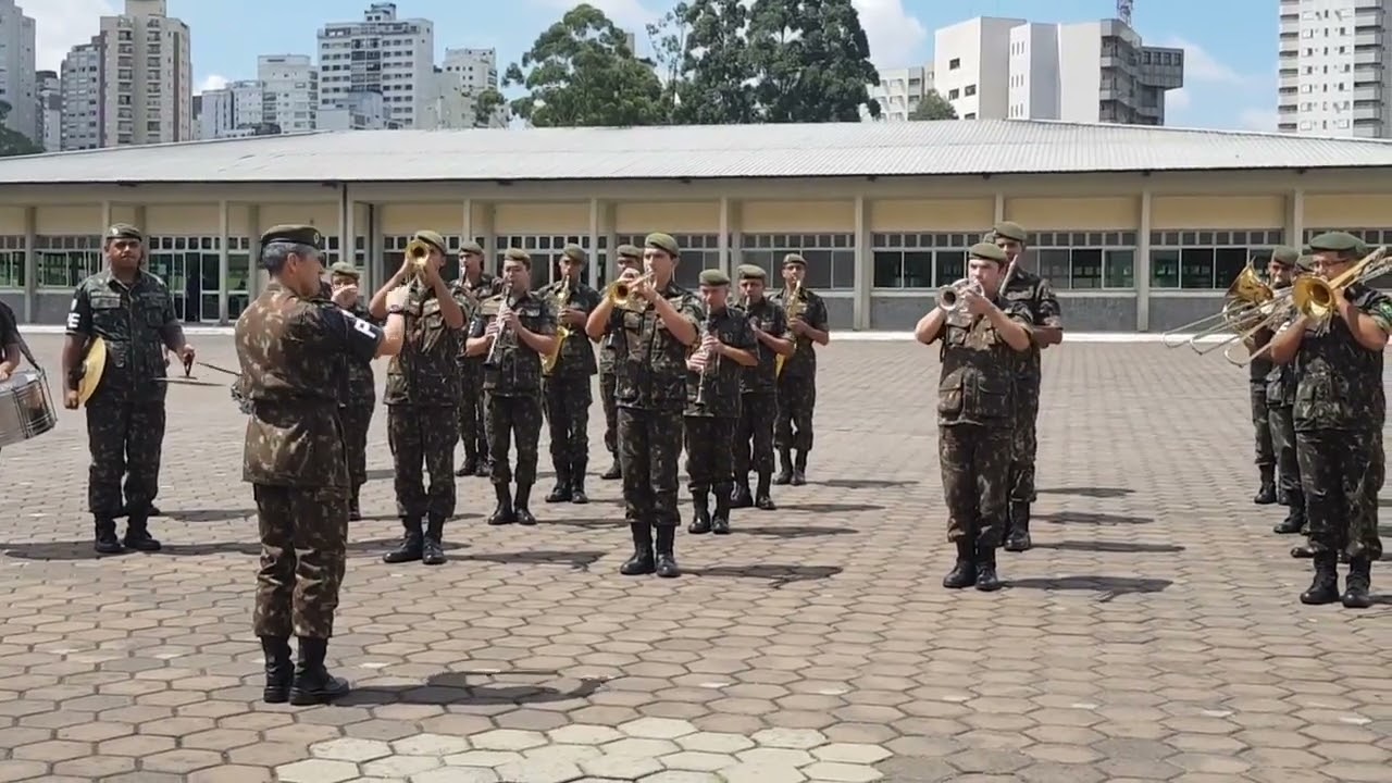 James Bond Theme | Banda do 8º BPE