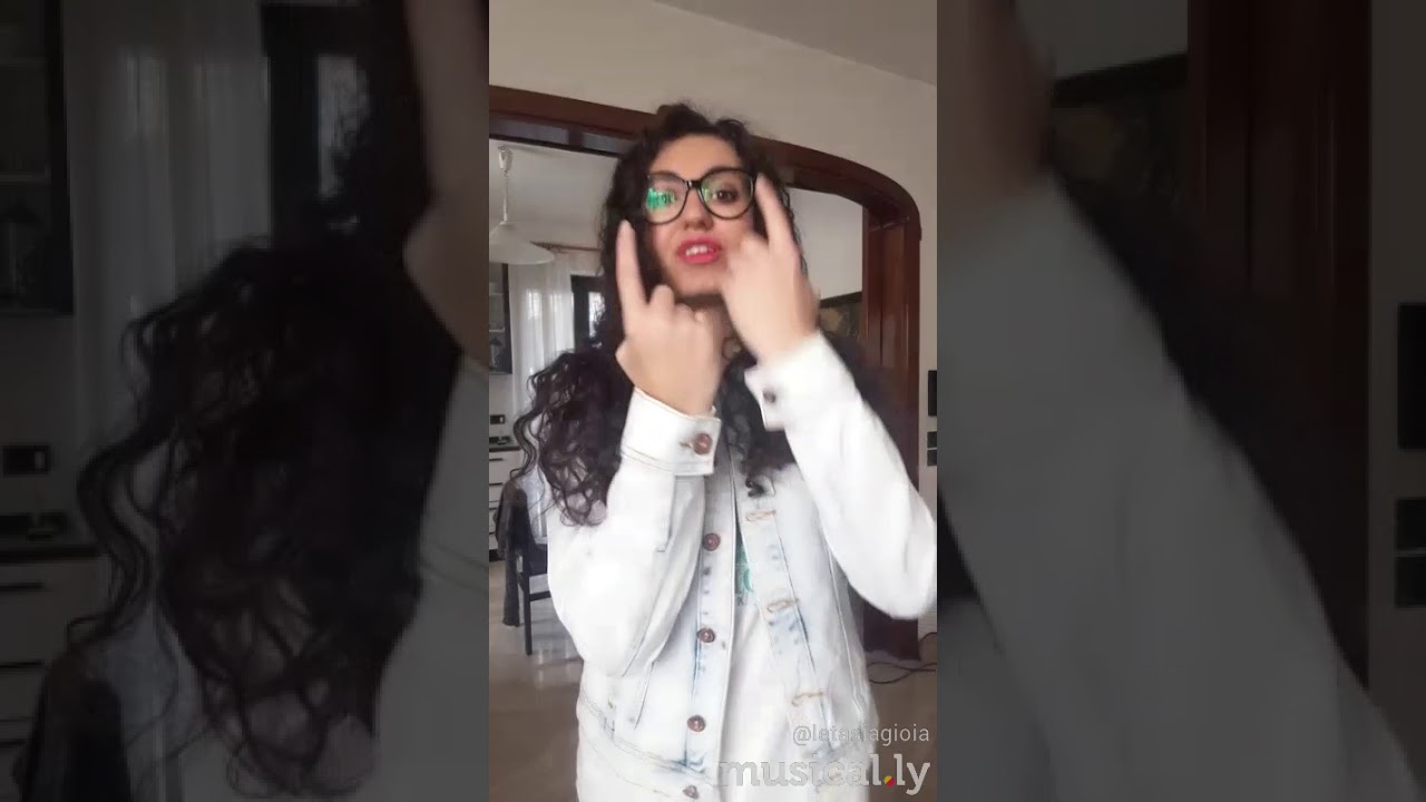 Musical.ly - Moscow Mule - Siamo solo Noise - Benji & Fede