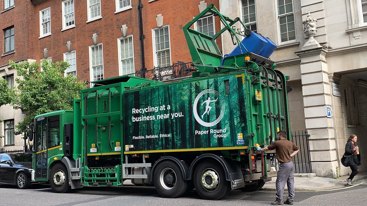 Garbage Trucks In London!
