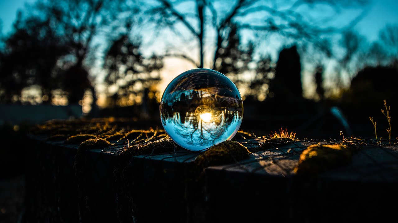 PLAYING with the LENSBALL!!