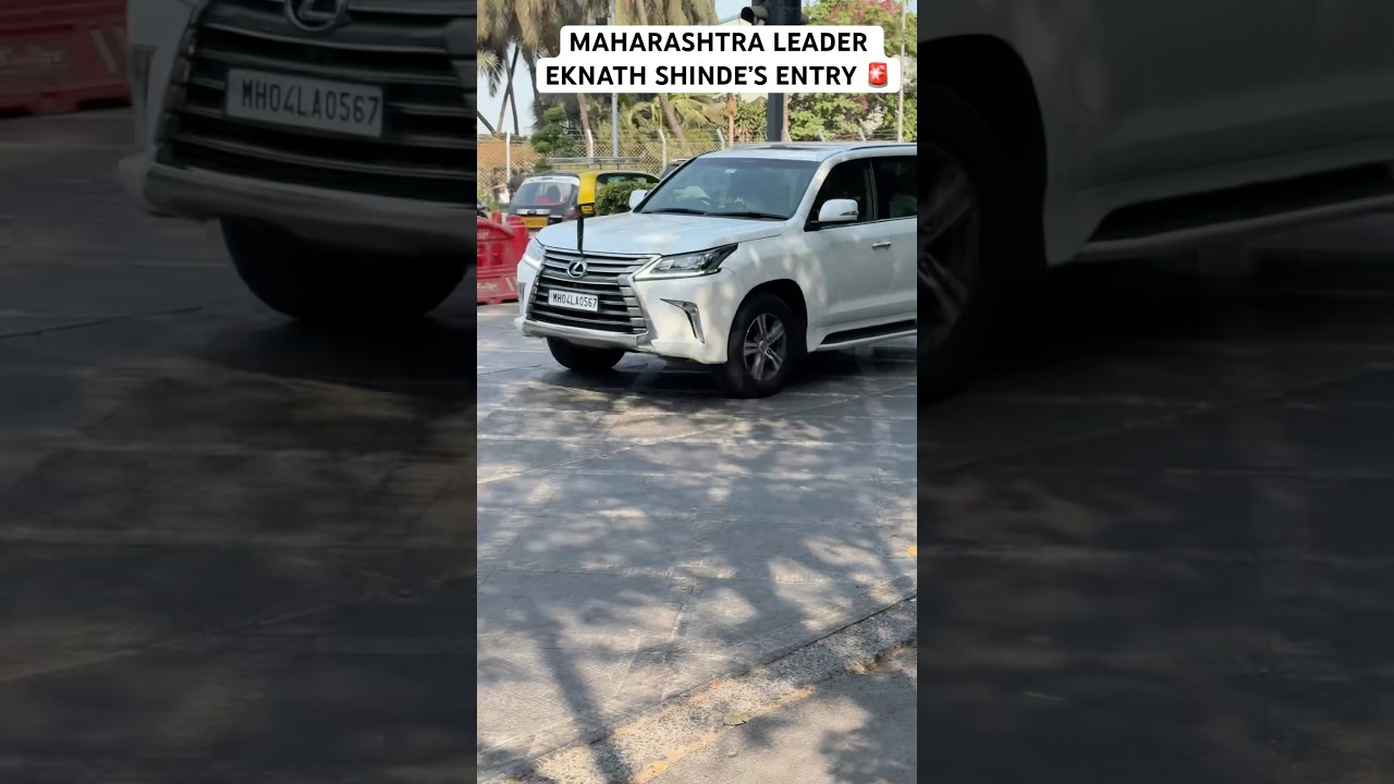 DEPUTY CM MAHARASHTRA EKNATH SHINDE&rsquo;S ENTRY WITH BIG POLICE CONVOY IN MUMBAI #SHORTS#INDIA#CAR#Vip