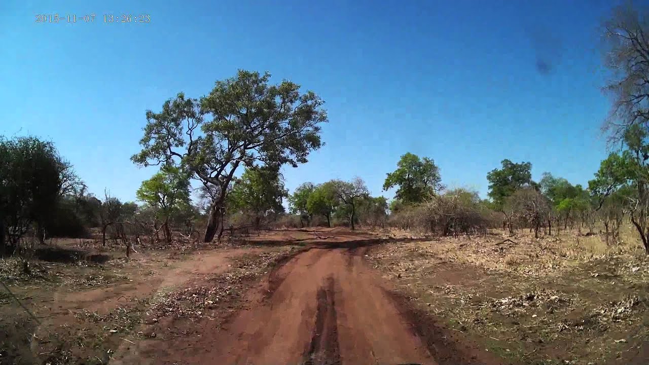Petauke - Mfuwe (Zambia November 2015)