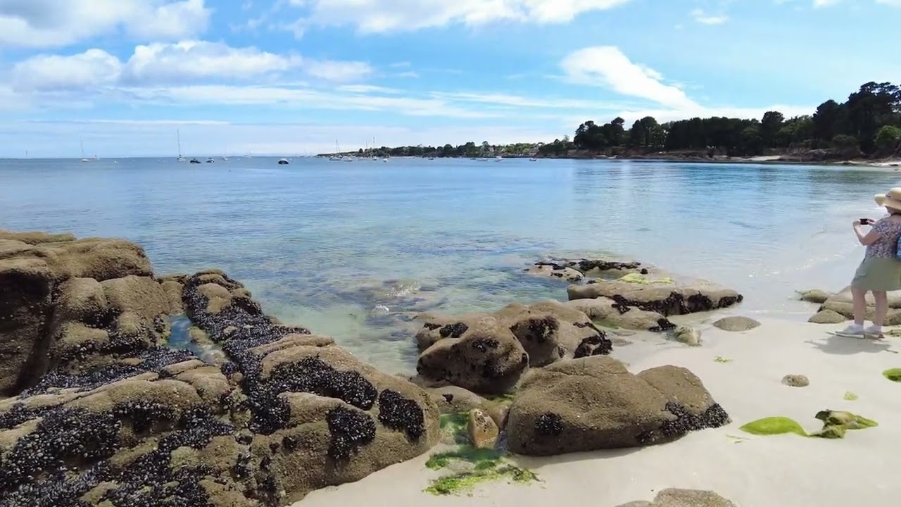 Plage de Bot Conan, Hent Lantecoste, 29170 Fouesnant, Finistère, Brittany, France 30th June 2024