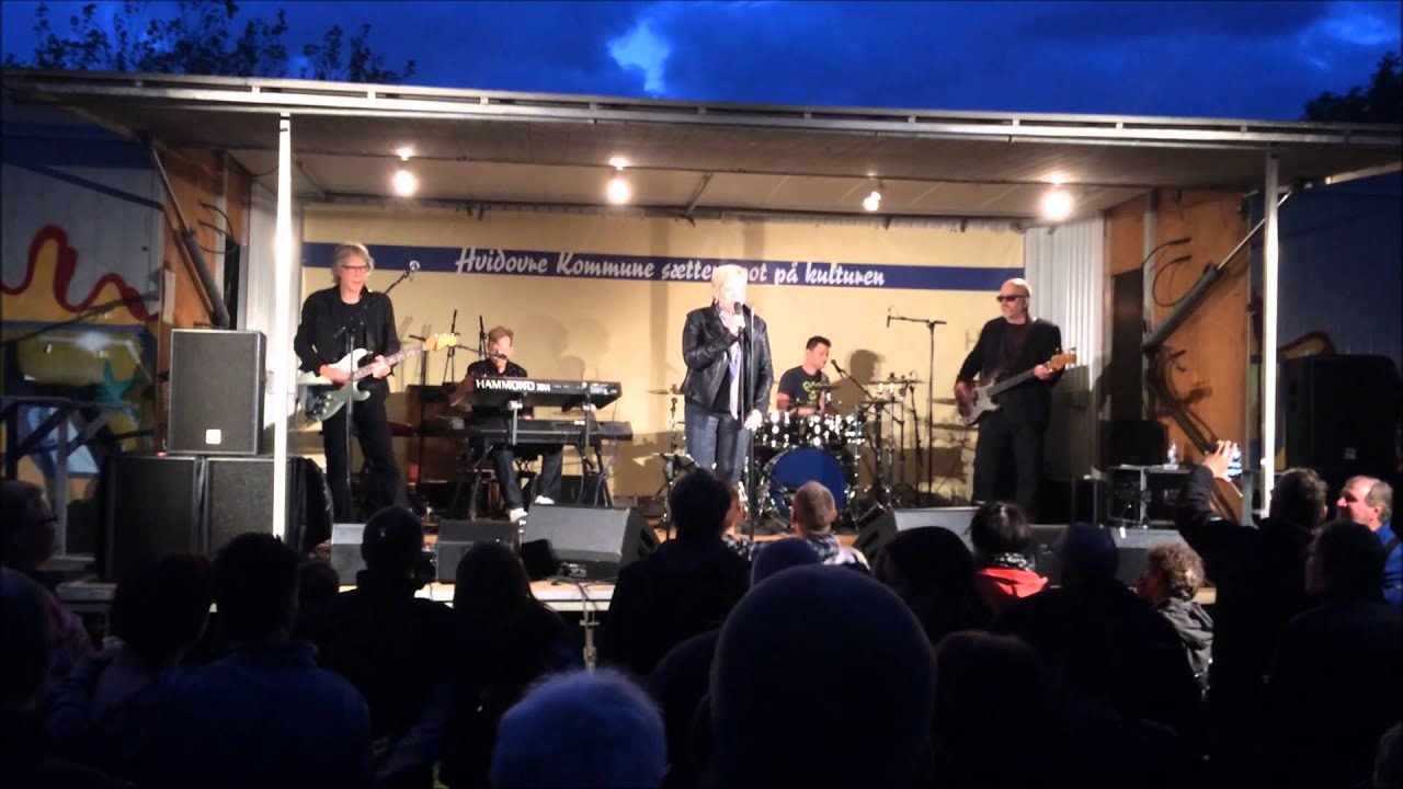 Midsommerfest 2015 - P&aring; Slaget 12 - v. STORE HUS Aved&oslash;re Stationsby