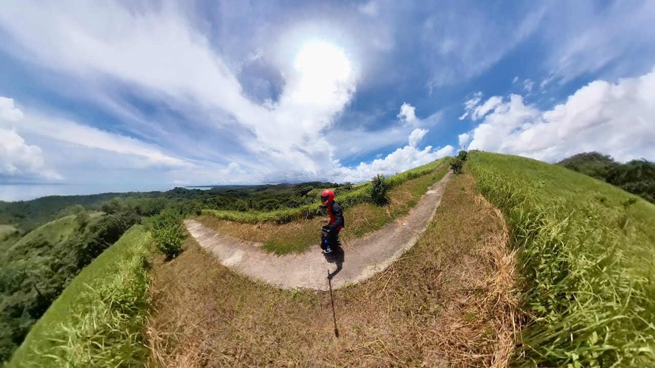 Downhill Bukit Piniapat | Leaperkim Lynx