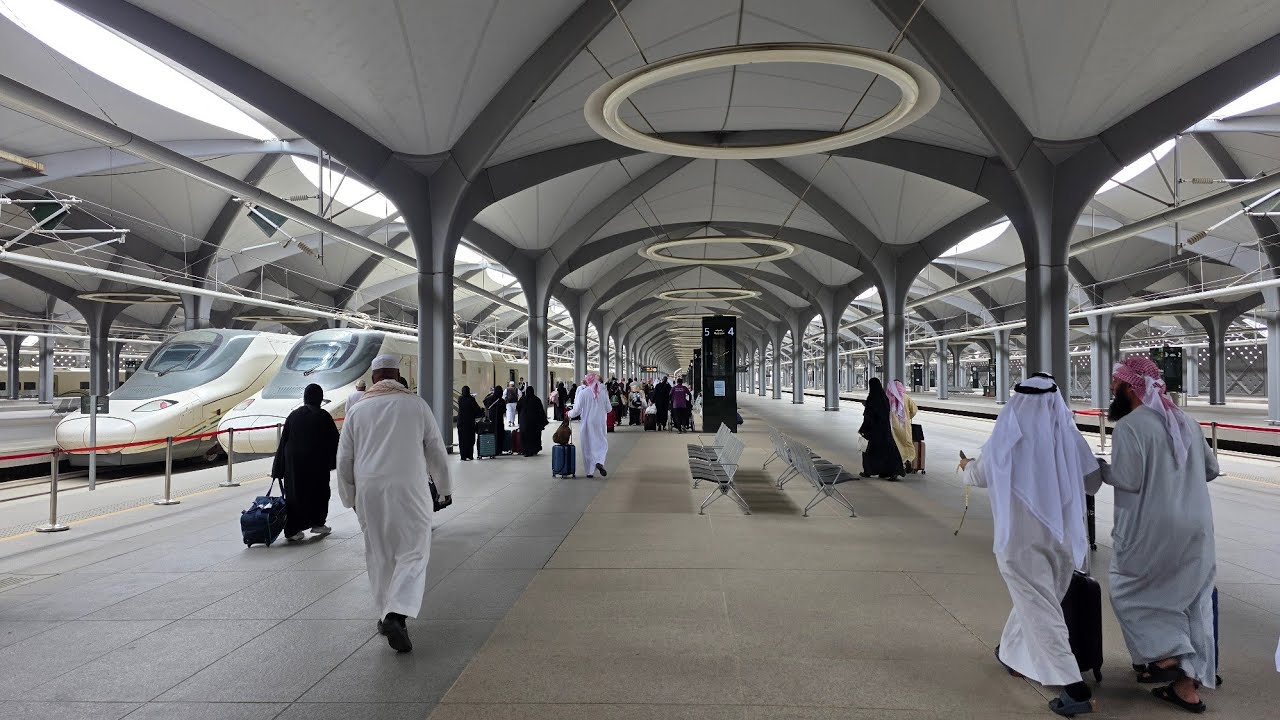 Makkah to Madinah on Harmain Fast Train | Faster way to travel from Makkah to Madinah
