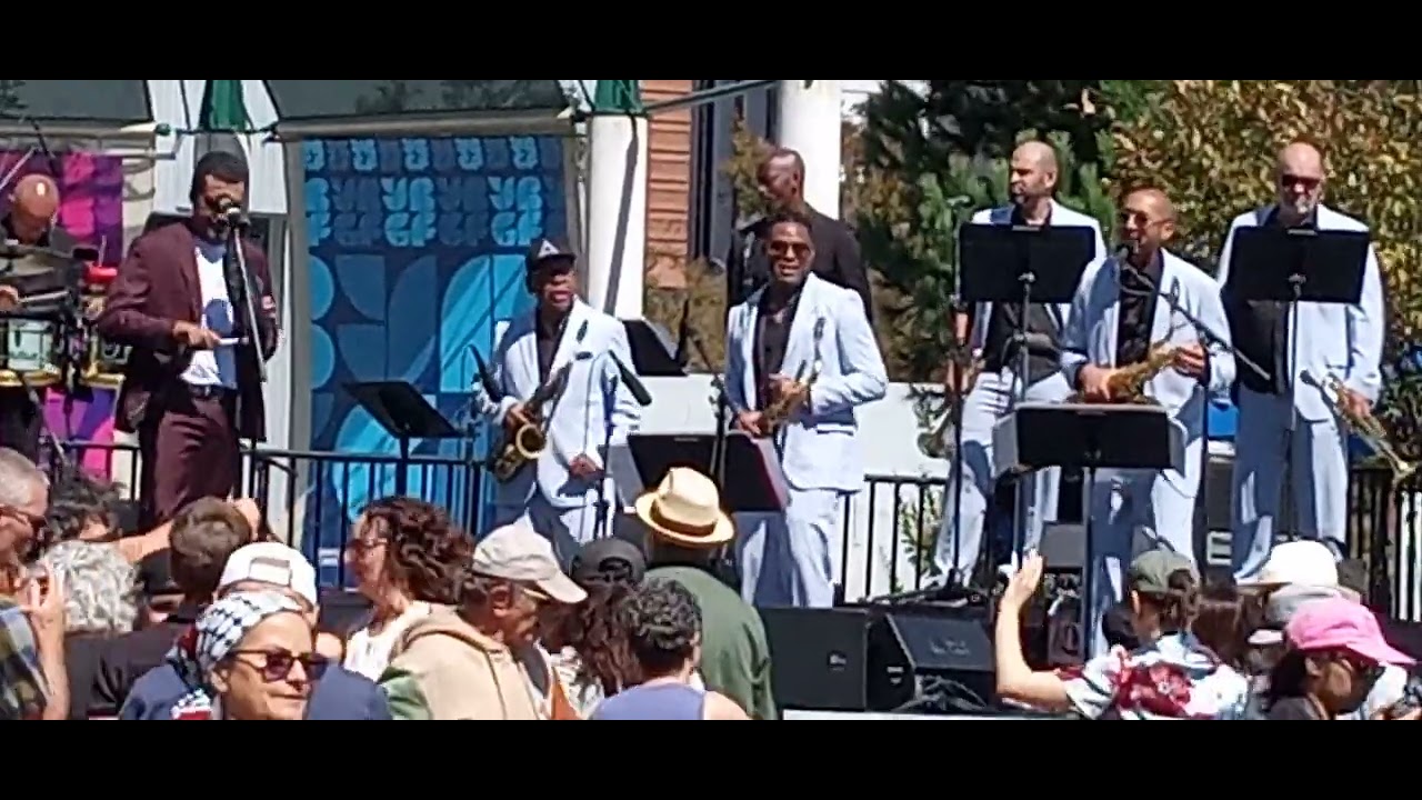 Orquesta Akokan - La Fiera, 2 of 3