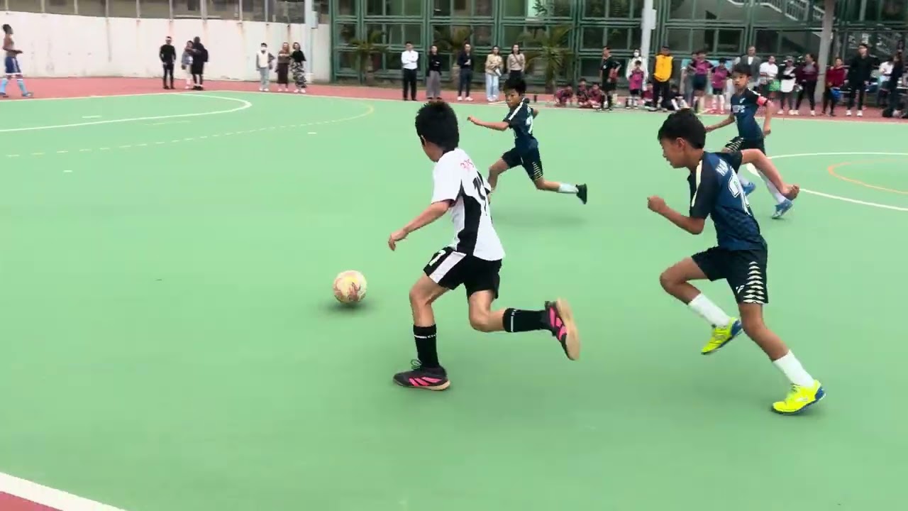 2025 小學學界比賽 分組賽 E組 聖保羅男女 對 海怡寶血￼ 上半場