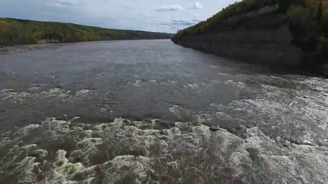 Athabasca River. Grand Rapids Wilderness Adventures