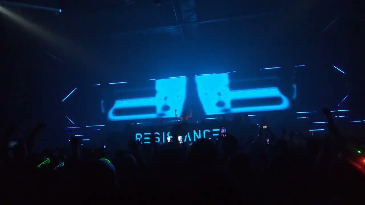 Resistance Warsaw 2025 Amelie Lens