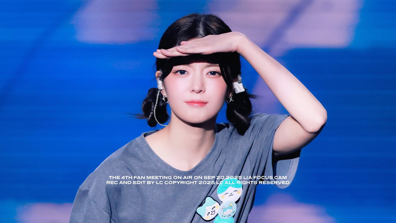 [4K] 250920 ITZY 리아 직캠 THE 4TH FAN MEETING - Promise + Sooo LUCKY (LIA Fancam)