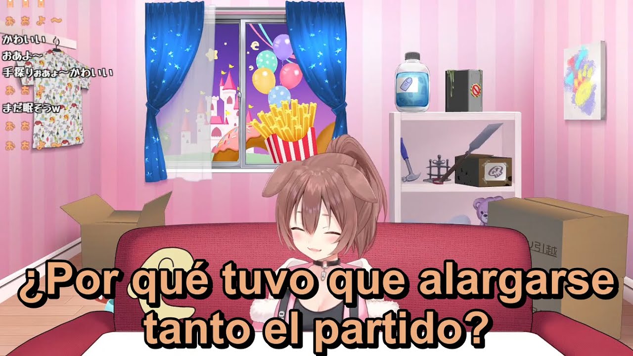 Korone con sueño tras mirar el partido de Argentina hasta tarde.