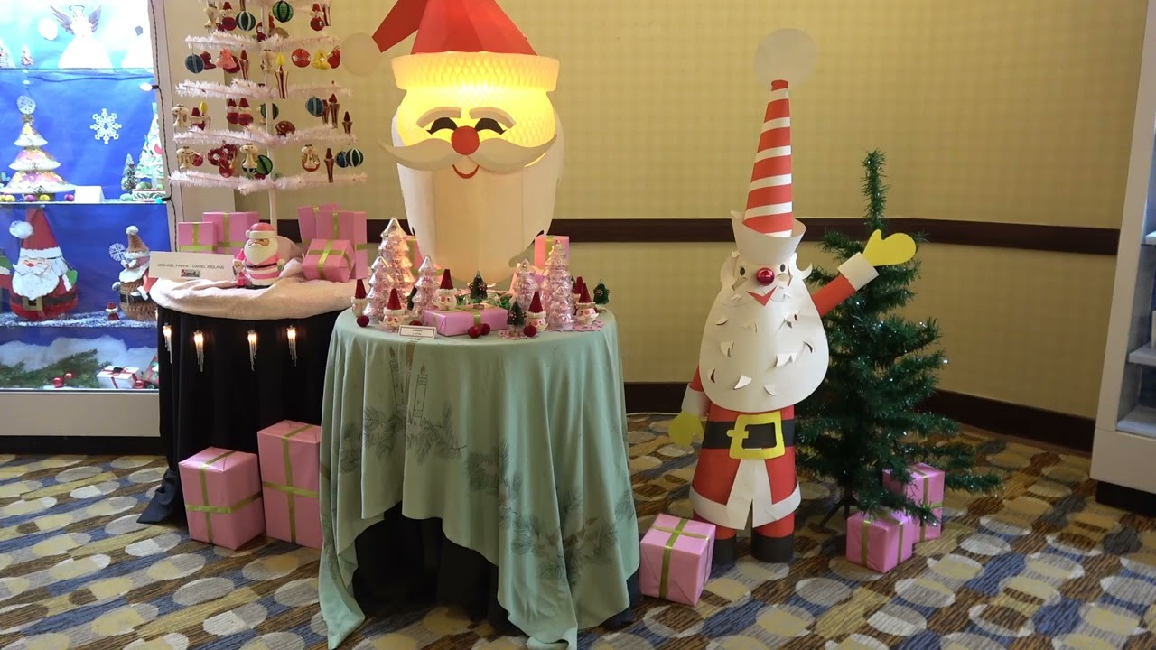 Tour of Vintage and Antique Christmas Decorations at the Golden Glow of Christmas Past 2024!