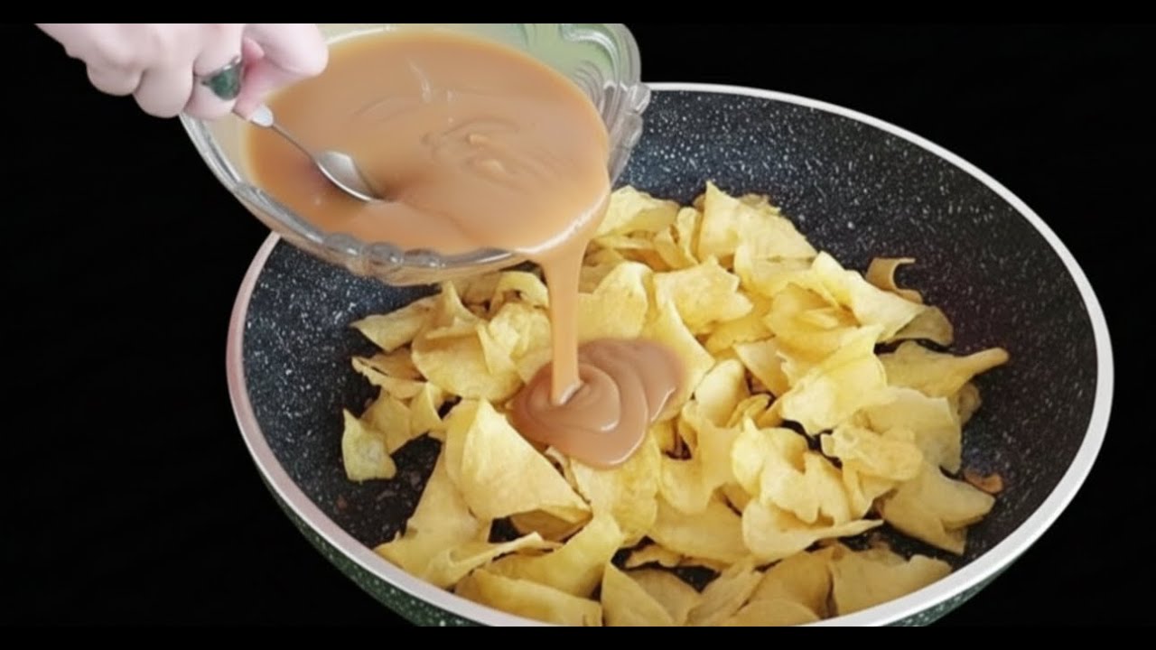 When You Pour Eggs Over Chips… The Result Is Unbelievable! Everyone Loves It 😍
