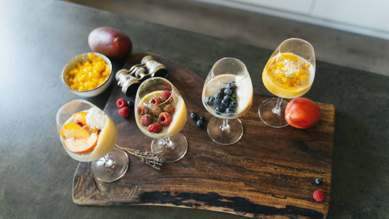 Vegan Panna Cotta Extravaganza: A Journey through Matcha, Earl Grey, Thyme, and Mango