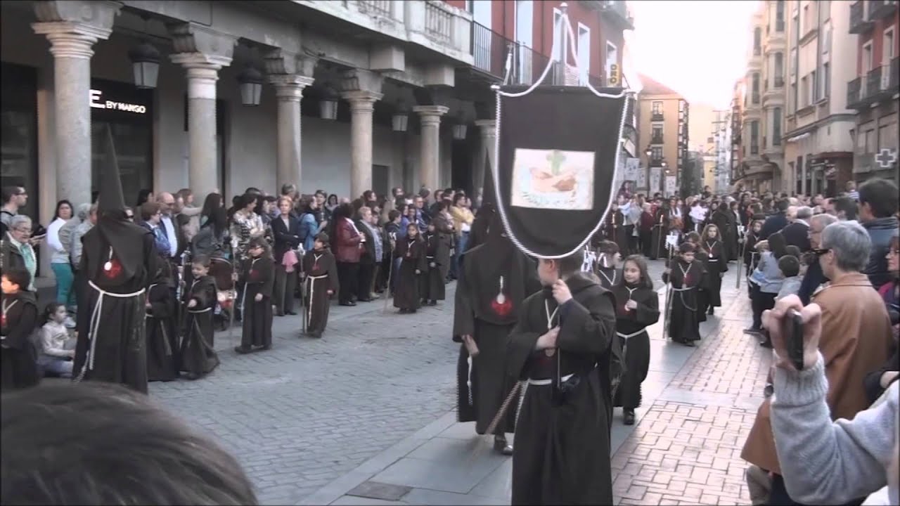 SEMANA SANTA VALLADOLID 2015 JUEVES SANTO COFRADIA ORDEN FRANCISCANA SEGLAR