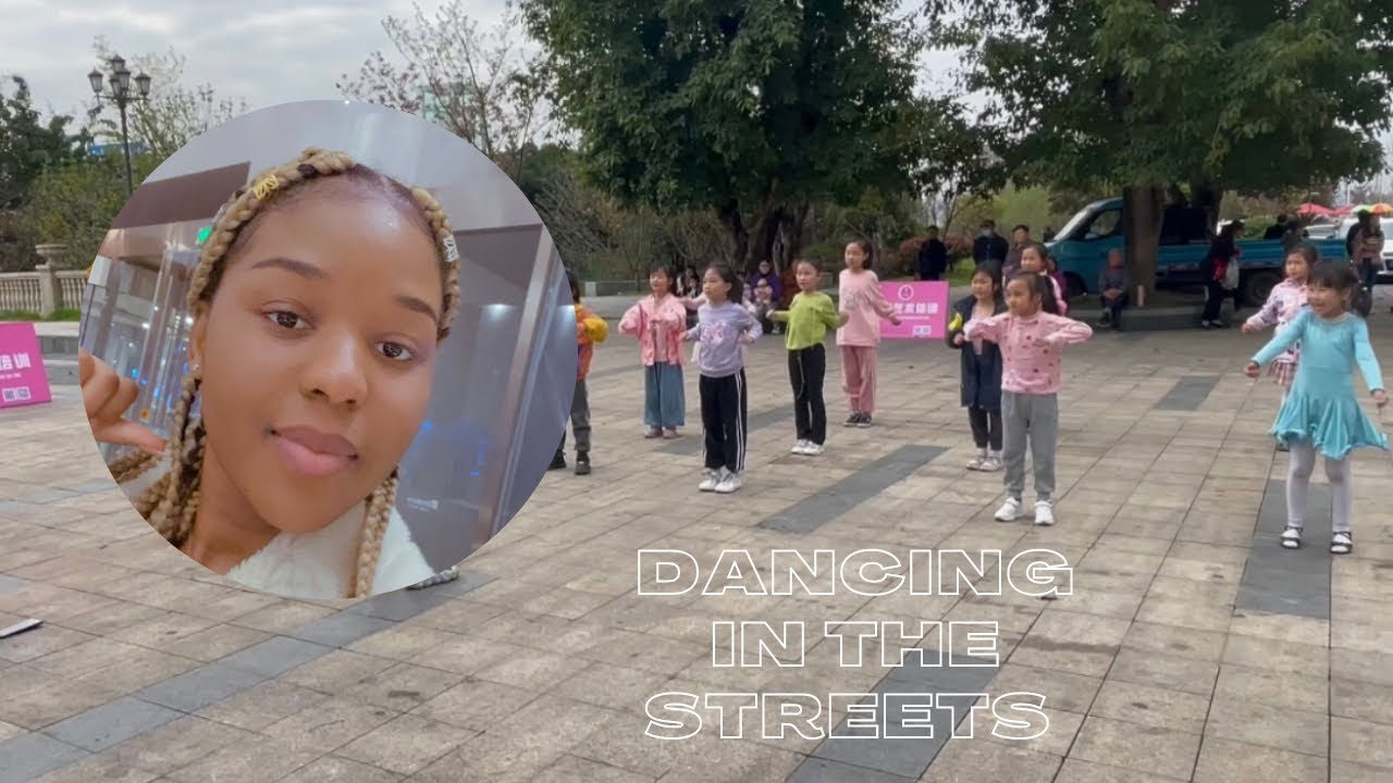 Dancing with Chinese Kids in the streets:🇨🇳| Leletie Gold