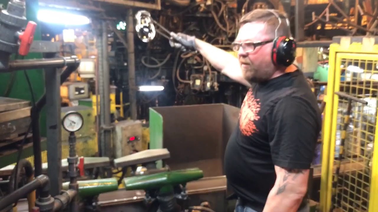 Visite de l'usine Arc à Arques