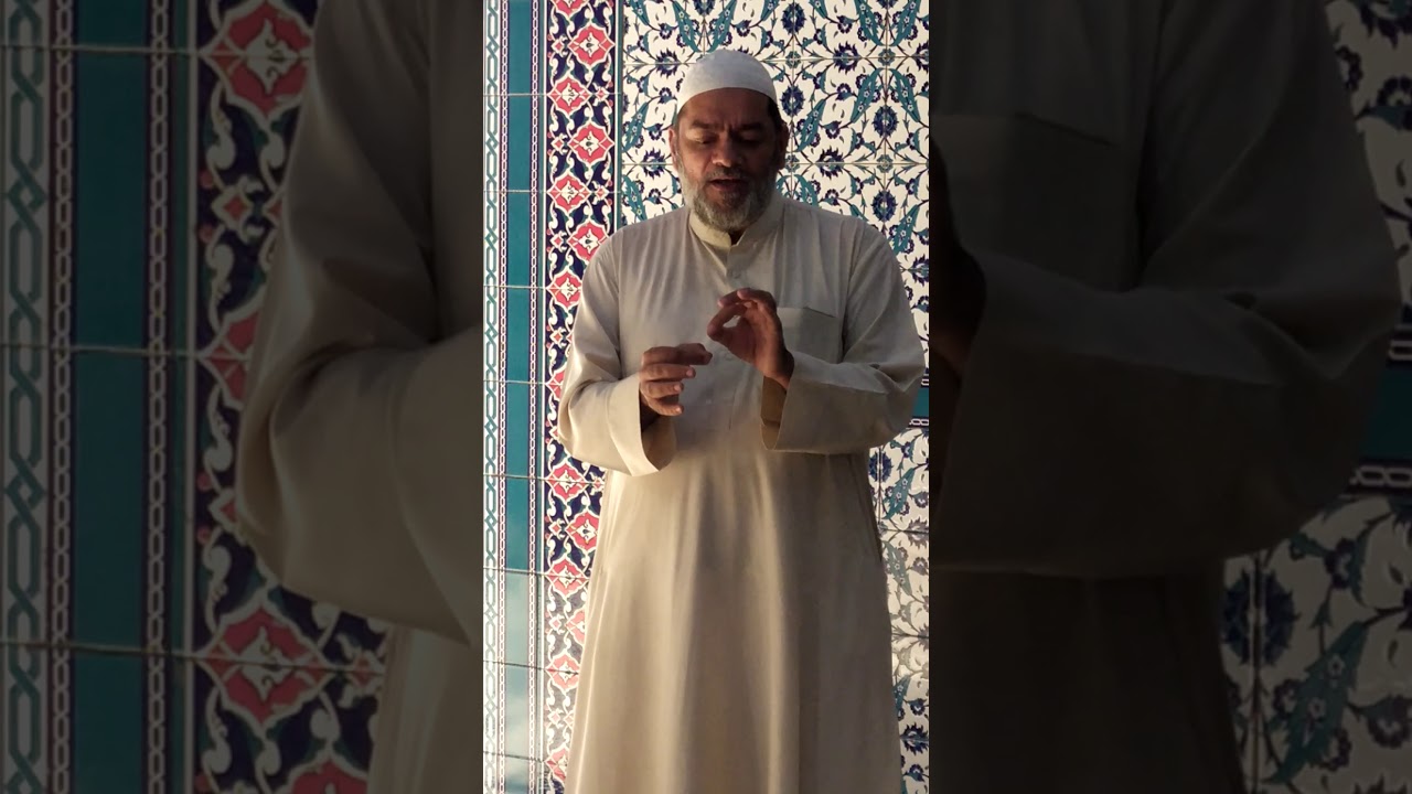 Shrine Abdullah Shah Ghazi Clifton, Moulana Ahmed Hussain Addressing Majlis !!!