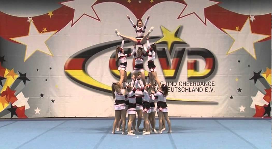 RMOst2015 - Funky Arrows - Senior Allgirl Cheer Level 6