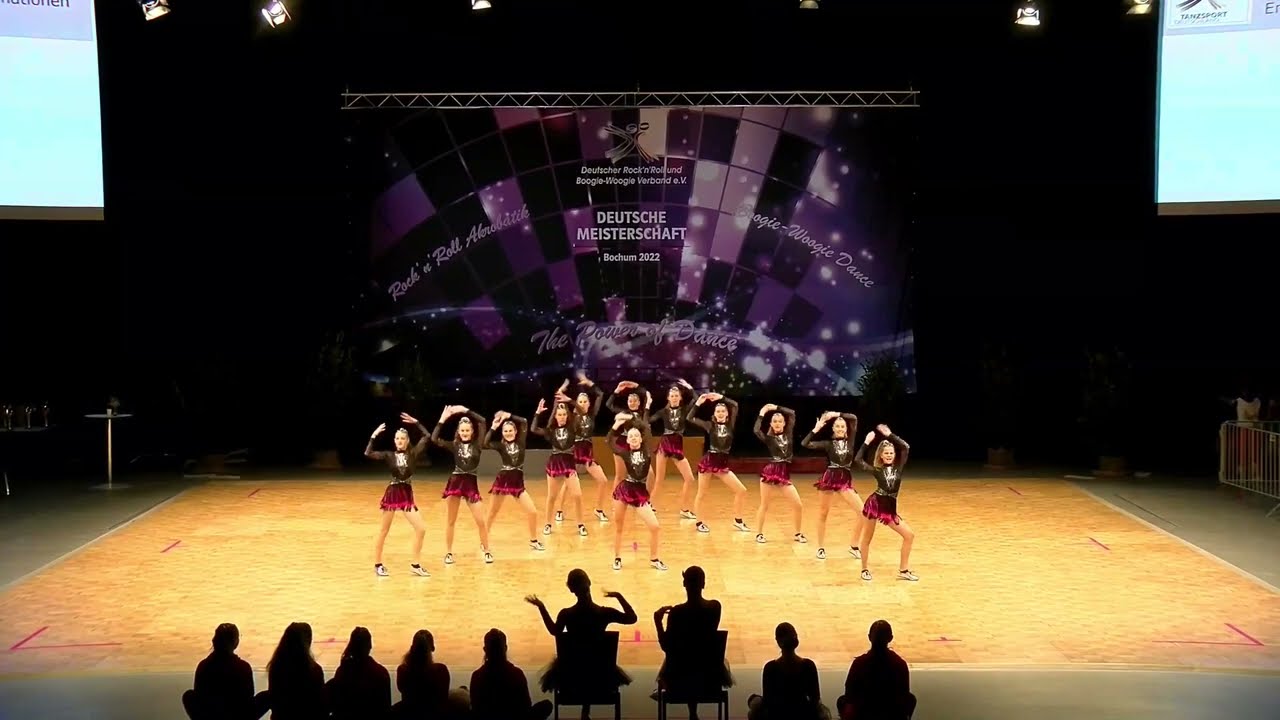 ROCK-N-SWING.COM » 🇩🇪 Sapphires » Girls Formation » German Championship Bochum 2022