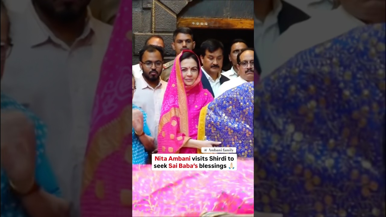 Nita Ambani in Pink Bandhani Suit at Shirdi Sai Baba Temple 🙏✨ | Ambani Family Spiritual Visit