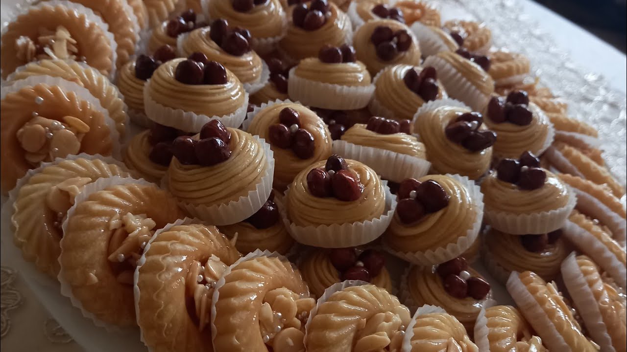 طلبية حلويات اللوز جوج أشكال 💞💞