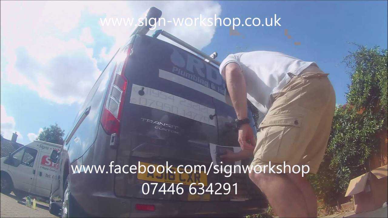 The Life Of A Sign Maker