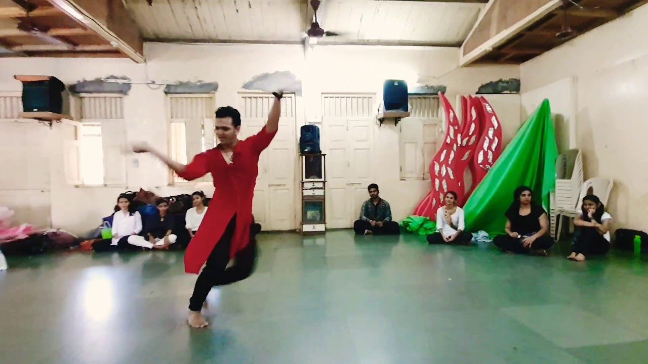 Ankhmare Dance cover by Ashish Patil | BOLLYLAVNI |