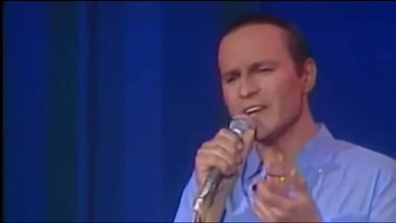 NI EL CLAVEL NI LA ROSA  -  LEONARDO FABIO