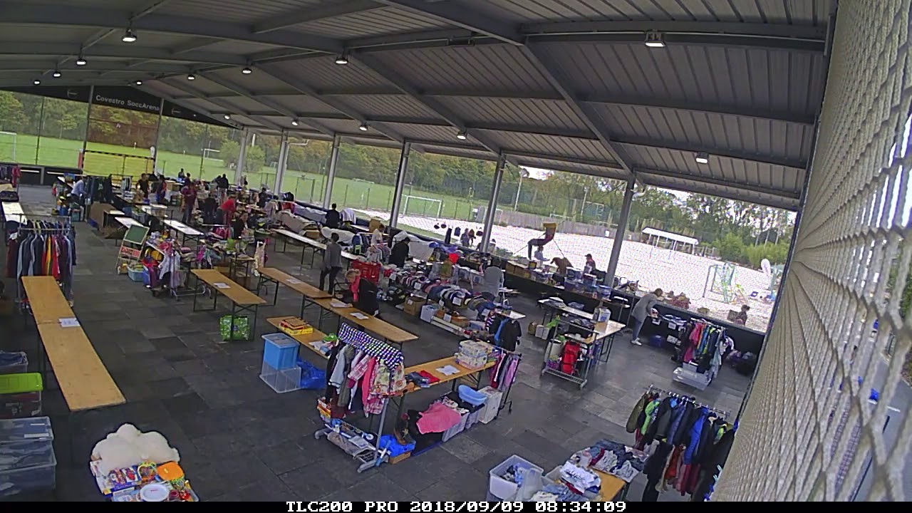 Umbau einer McArena Freilufthalle zur Eventfläche