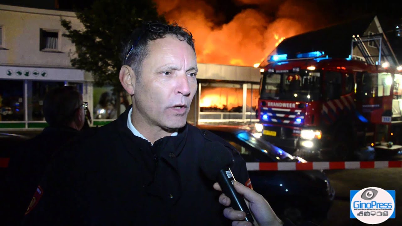 Zeer grote brand in meubelzaak Brummen