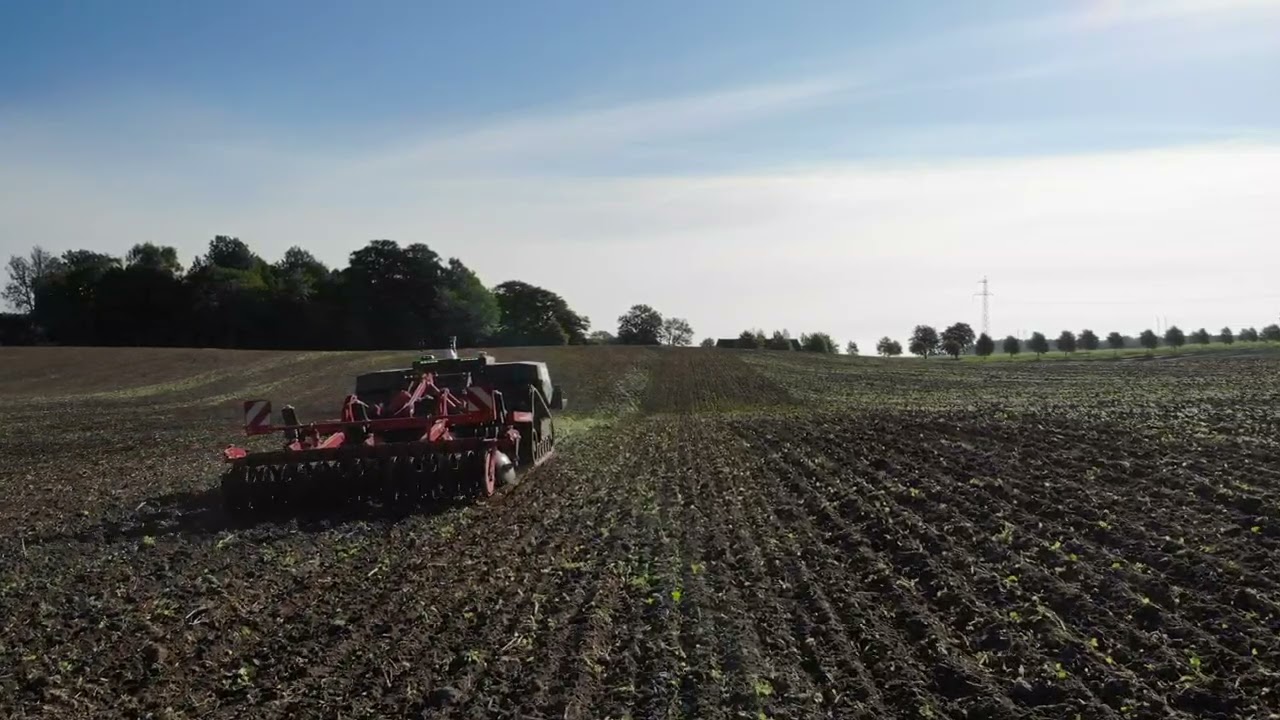 Agxeed Agbot T5.115T2 with Horsch Joker