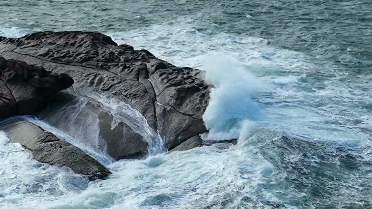 TREGASTEL [22] 2022 - Ploumanac'h | Passion Drone BZH |