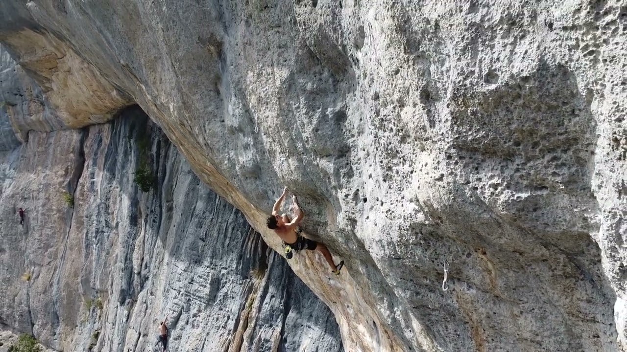 Dures Limites 8c Céüse