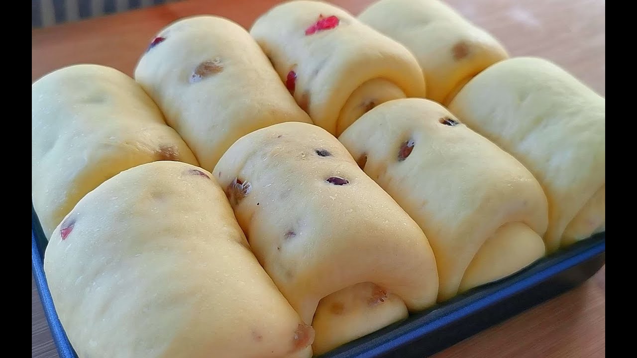 面粉里加2个橘子，不用揉面，不烤也不烙，筷子一搅，营养又解馋