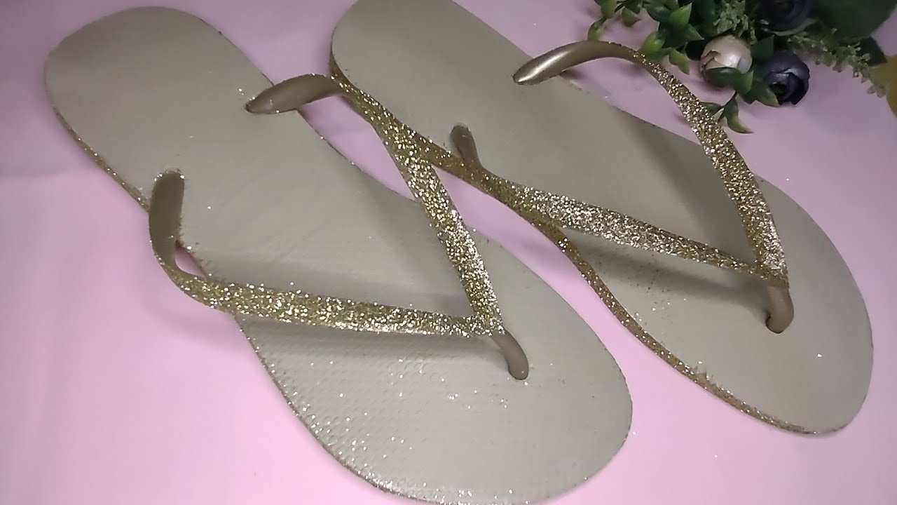 Faça você mesmo. Havaianas com Glitter. #havaianas #comofazer #havaianascomglitter #façavocêmesmo