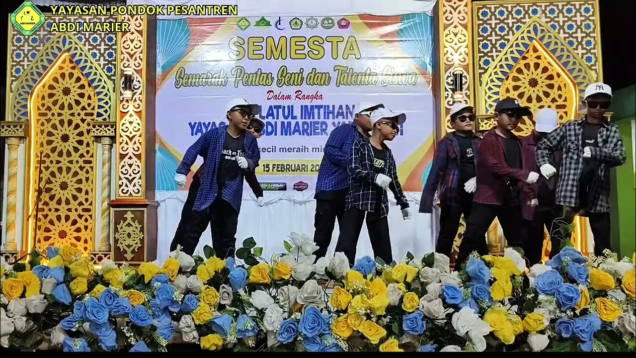 PENAMPILAN SISWA KELAS 4 MI FATHANIA