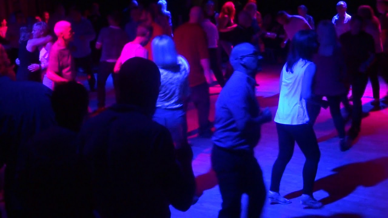 Out On The Floor Bonar Hall in Dundee 5-5-18
