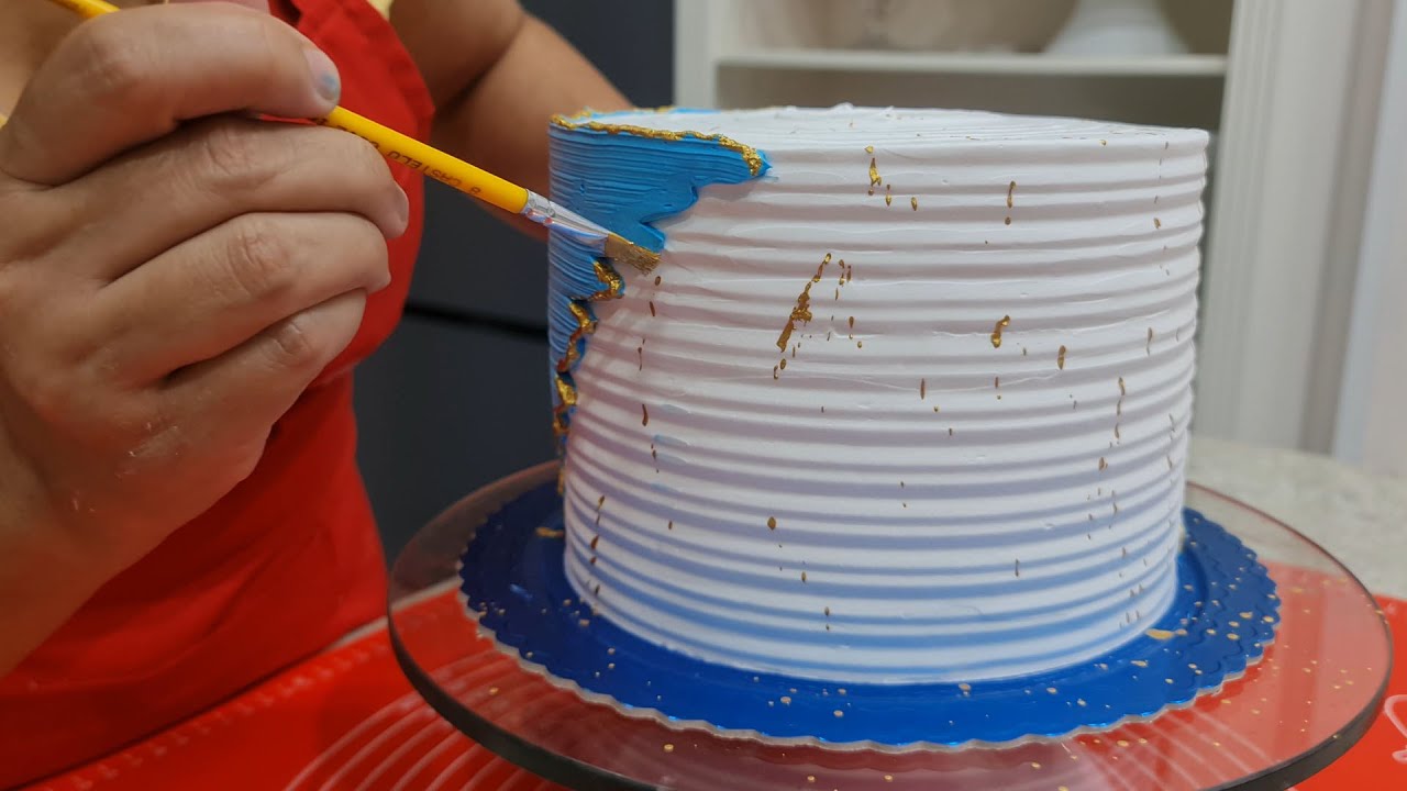 BOLO EM CHANTILLY  COM DETALHES EM OURO 😱 / DECORAÇÃO MASCULINA   