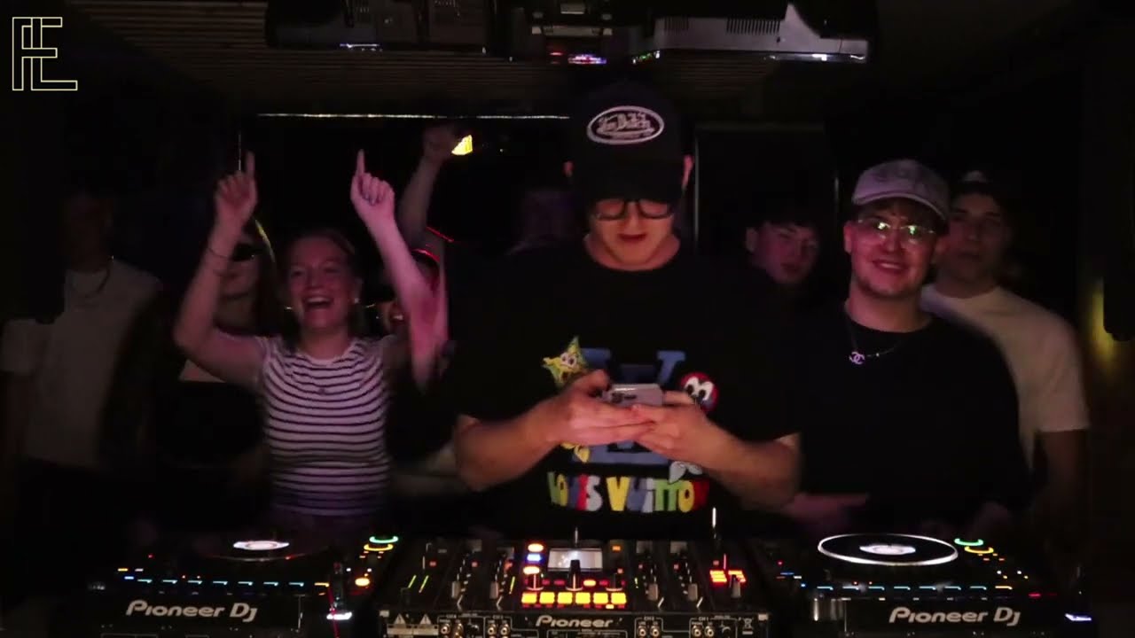 NIK NIGHT | TECHNO | FREITAGS CLUB PROMO MINI MIX | FestSAAL∞LAASlich BARFLOOR